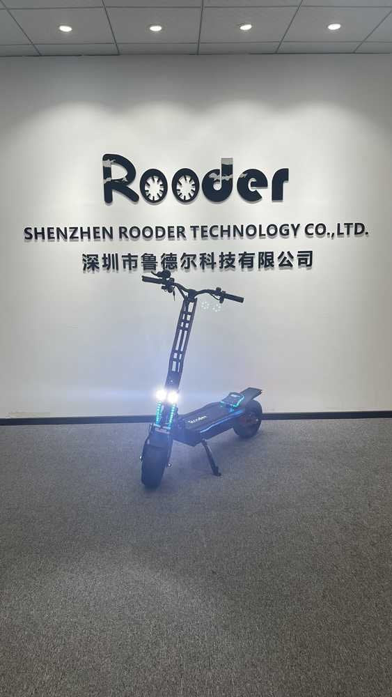 Scooter With Off Road Wheels OEM